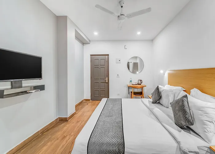 Rohaan Inn - Upar Hotels Ashok Nagar Chennai